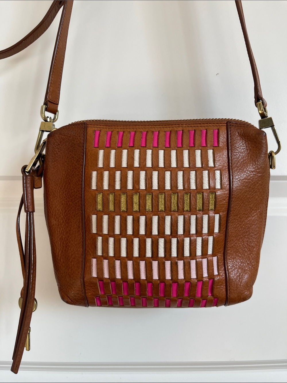 FossilLeather Crossbody Bag with Pink & Gold Accent
